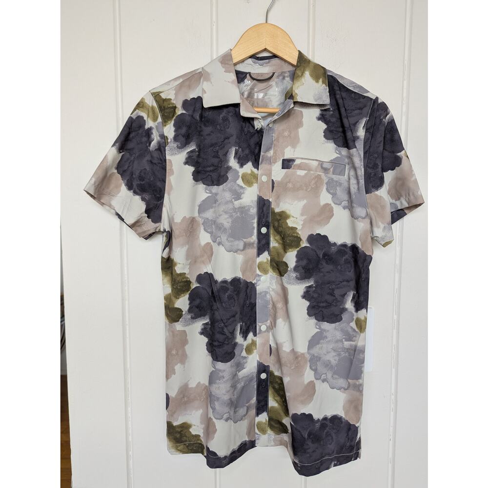 All in Motion Paint Blot‎ Short Sleeve Snap Shirt Size S